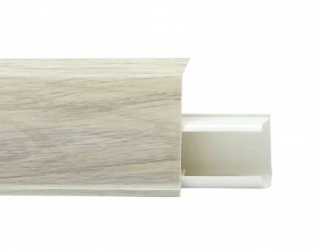 Пластиковый плинтус Royce №526 Дуб Орегон (55х23х2200мм) в Сыктывкаре