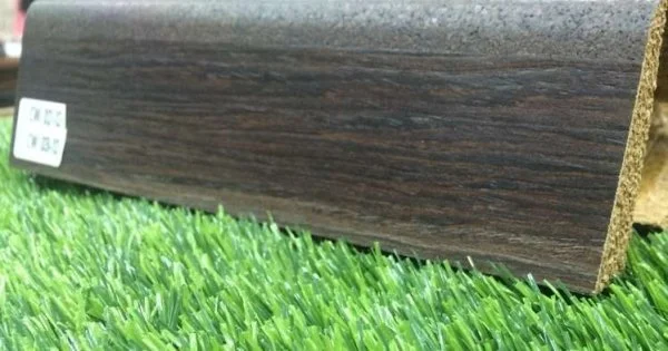 Эластичный пробковый плинтус ArtCorkDesing CW 03-12 10х60х915 мм в Сыктывкаре