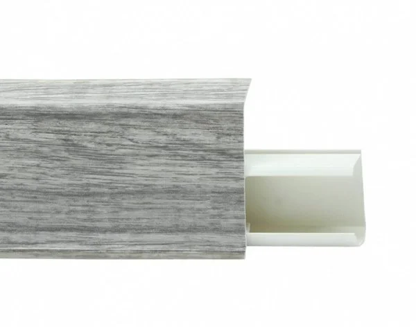 Пластиковый плинтус Royce №534 Дуб Верде (55х23х2200мм) в Сыктывкаре