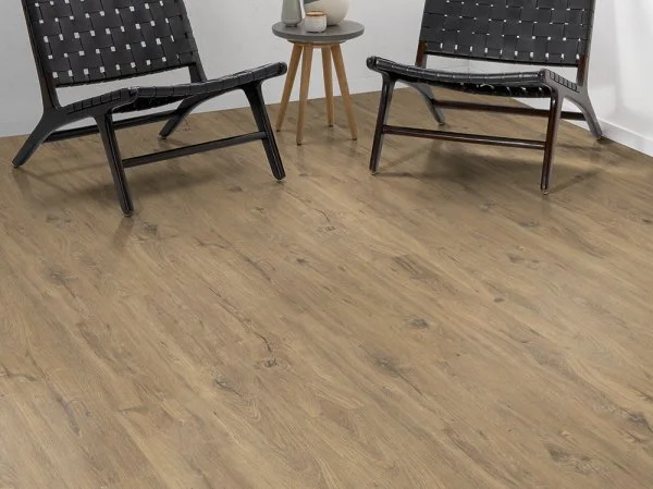 Ламинат Egger PRO 8/33 Дуб Ла-Манча EPL018 в Сыктывкаре