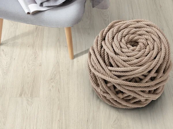 Ламинат Egger PRO 10/33 4V Дуб Азгил белый EPL153 в Сыктывкаре