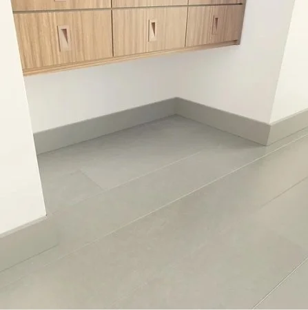 Плинтус NMC Wallstyl FD2S (110х15х2000 мм) в Сыктывкаре