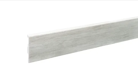 Плинтус дюрополимерный Bonkeel Дуб Северный (80х14х2000 мм) в Сыктывкаре