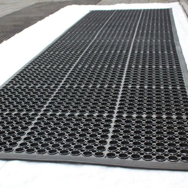 Дорожка резиновая ячеистая Ринго-Мат 0,9*10,3 м (12 мм) в #REGION_NAME_DECLINE_PP#